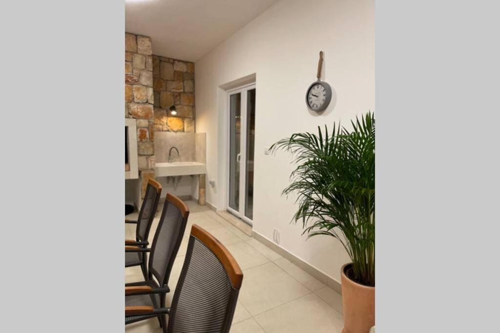 Seaview Pool Apartment-Lumiere, Island Hvar-Gdinj Zewnętrze zdjęcie