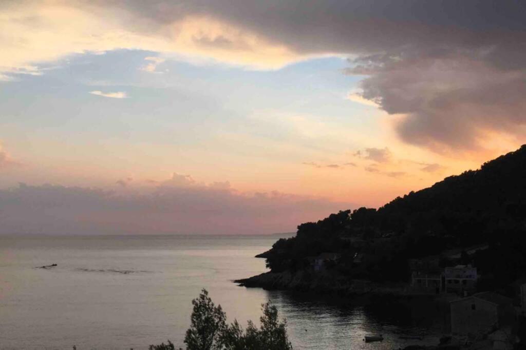 Seaview Pool Apartment-Lumiere, Island Hvar-Gdinj Zewnętrze zdjęcie