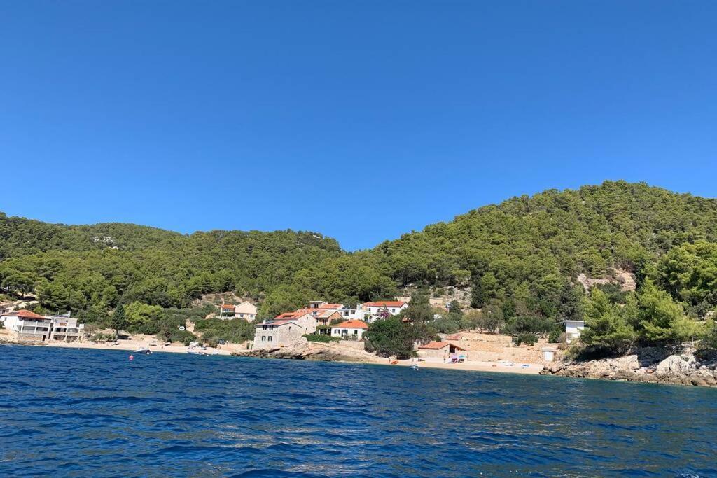 Seaview Pool Apartment-Lumiere, Island Hvar-Gdinj Zewnętrze zdjęcie